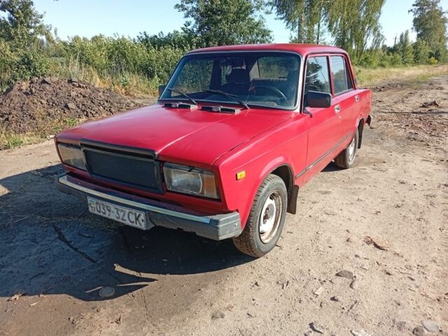 Червоний ВАЗ 2107, об'ємом двигуна 0 л та пробігом 10 тис. км за 1009 $, фото 1 на Automoto.ua