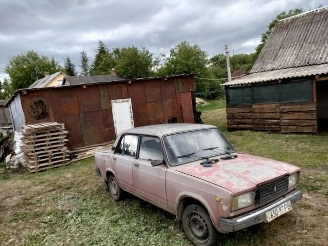 Червоний ВАЗ 2107, об'ємом двигуна 1.5 л та пробігом 8 тис. км за 270 $, фото 1 на Automoto.ua