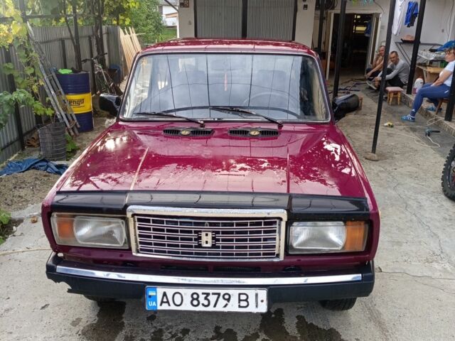 Червоний ВАЗ 2107, об'ємом двигуна 1.6 л та пробігом 3 тис. км за 561 $, фото 1 на Automoto.ua