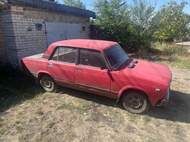 Червоний ВАЗ 2107, об'ємом двигуна 0 л та пробігом 3 тис. км за 404 $, фото 1 на Automoto.ua