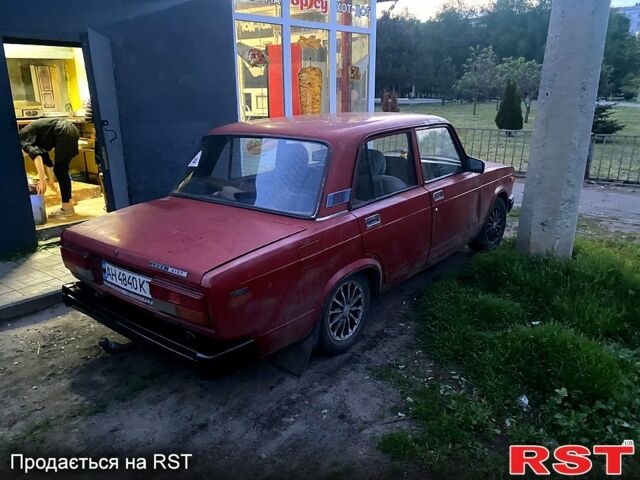 Червоний ВАЗ 2107, об'ємом двигуна 1.5 л та пробігом 200 тис. км за 850 $, фото 1 на Automoto.ua