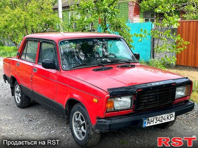 Червоний ВАЗ 2107, об'ємом двигуна 1.5 л та пробігом 0 тис. км за 600 $, фото 1 на Automoto.ua