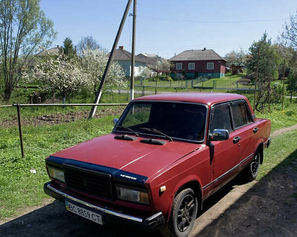 Красный ВАЗ 2107, объемом двигателя 1.3 л и пробегом 70 тыс. км за 325 $, фото 1 на Automoto.ua