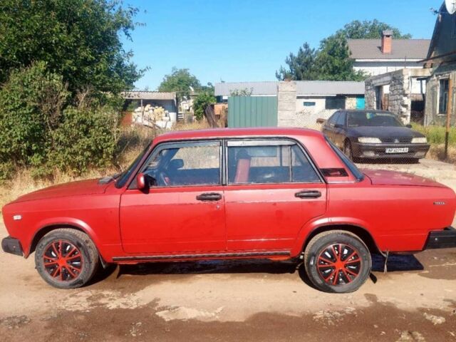 Червоний ВАЗ 2107, об'ємом двигуна 1.5 л та пробігом 44 тис. км за 1750 $, фото 1 на Automoto.ua