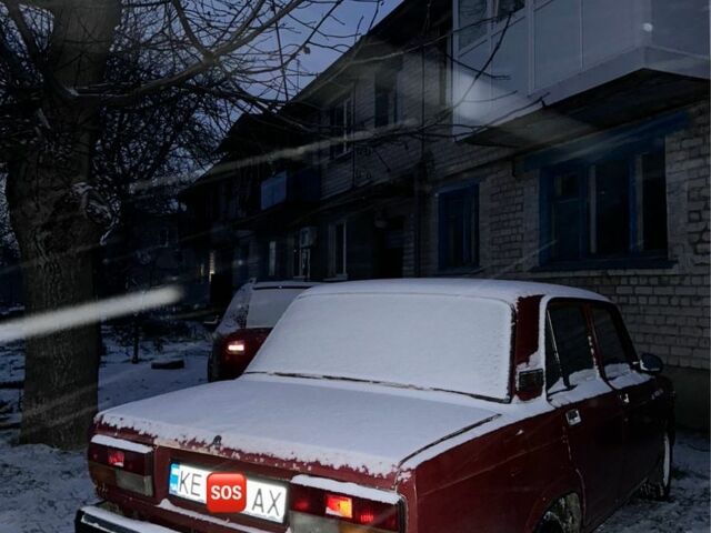 Красный ВАЗ 2107, объемом двигателя 1.5 л и пробегом 608 тыс. км за 462 $, фото 1 на Automoto.ua