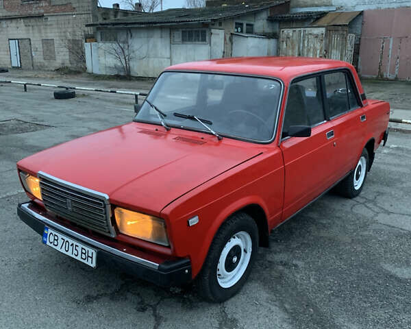 Червоний ВАЗ 2107, об'ємом двигуна 1.5 л та пробігом 200 тис. км за 1100 $, фото 1 на Automoto.ua