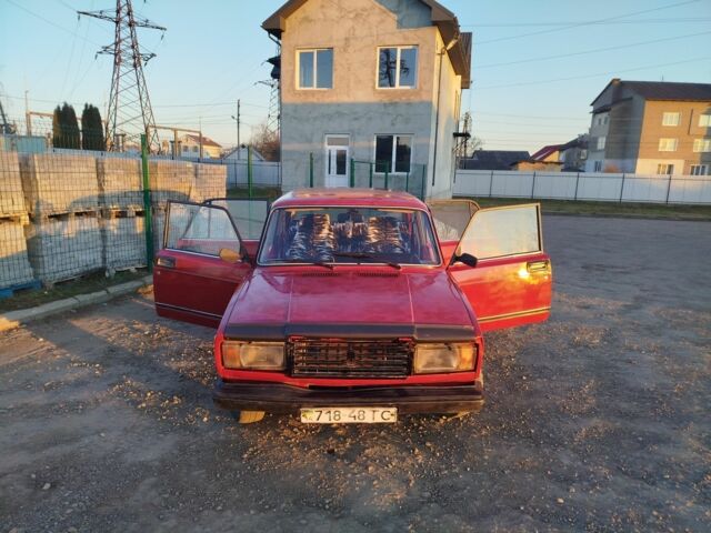 Красный ВАЗ 2107, объемом двигателя 0 л и пробегом 5 тыс. км за 500 $, фото 1 на Automoto.ua
