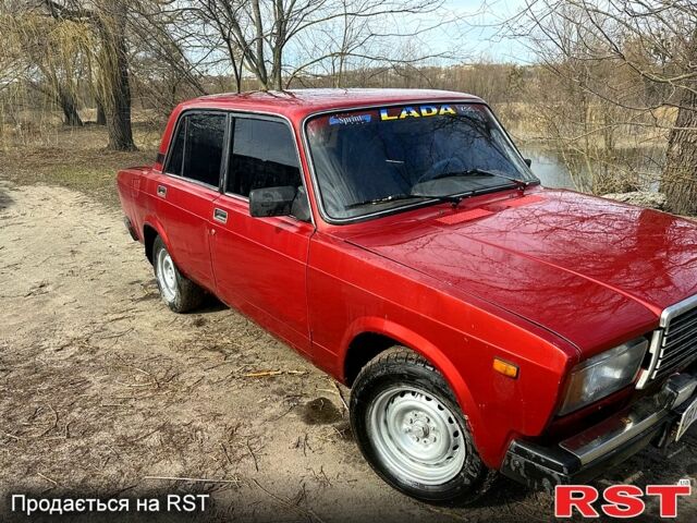 Червоний ВАЗ 2107, об'ємом двигуна 15 л та пробігом 0 тис. км за 650 $, фото 1 на Automoto.ua
