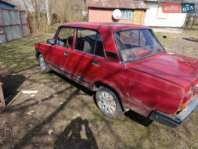 Червоний ВАЗ 2107, об'ємом двигуна 1.3 л та пробігом 406 тис. км за 1000 $, фото 1 на Automoto.ua