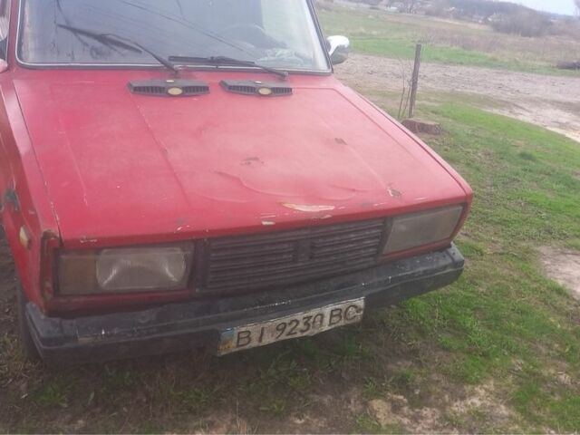 Красный ВАЗ 2107, объемом двигателя 0 л и пробегом 123 тыс. км за 370 $, фото 1 на Automoto.ua