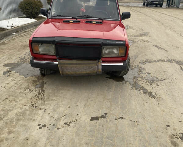 Красный ВАЗ 2107, объемом двигателя 1.5 л и пробегом 80 тыс. км за 1635 $, фото 1 на Automoto.ua