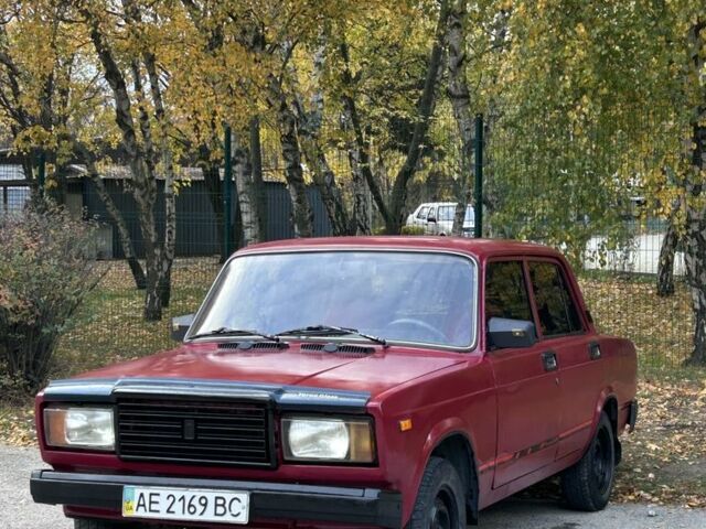 Червоний ВАЗ 2107, об'ємом двигуна 1.5 л та пробігом 200 тис. км за 999 $, фото 1 на Automoto.ua