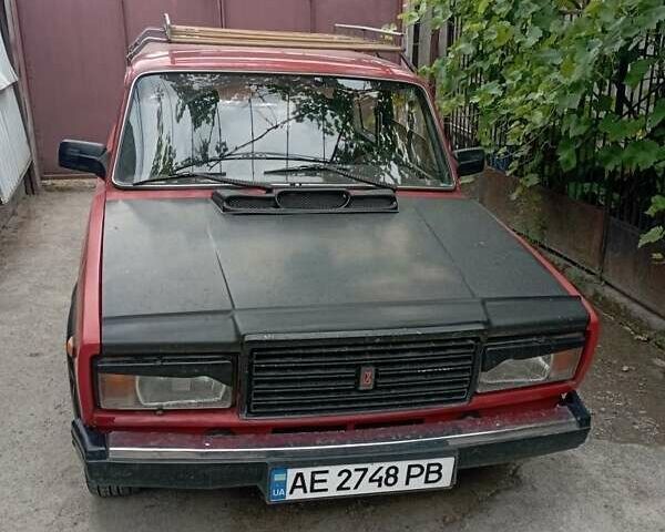 Красный ВАЗ 2107, объемом двигателя 1.5 л и пробегом 100 тыс. км за 850 $, фото 1 на Automoto.ua