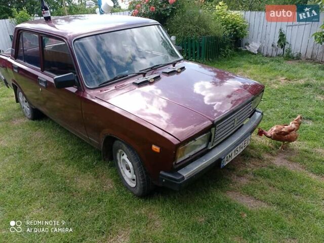 Червоний ВАЗ 2107, об'ємом двигуна 1.5 л та пробігом 200 тис. км за 597 $, фото 1 на Automoto.ua