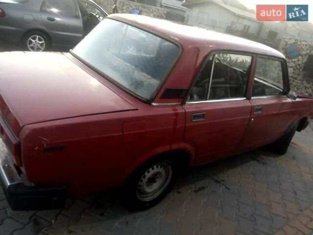 Красный ВАЗ 2107, объемом двигателя 0 л и пробегом 180 тыс. км за 680 $, фото 1 на Automoto.ua