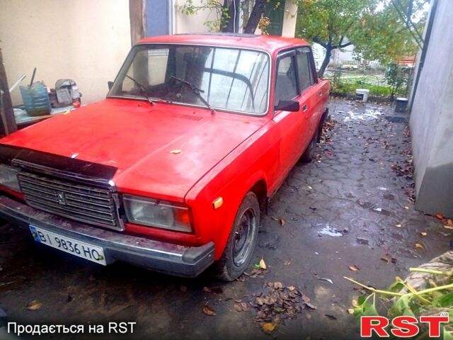 Красный ВАЗ 2107, объемом двигателя 1.5 л и пробегом 0 тыс. км за 850 $, фото 1 на Automoto.ua