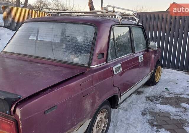 Червоний ВАЗ 2107, об'ємом двигуна 1.5 л та пробігом 123 тис. км за 303 $, фото 1 на Automoto.ua