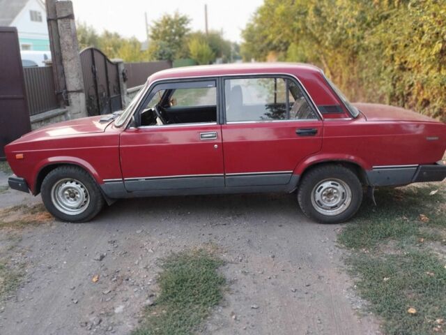 Красный ВАЗ 2107, объемом двигателя 0 л и пробегом 100 тыс. км за 1000 $, фото 1 на Automoto.ua