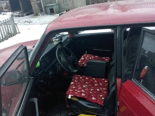 Червоний ВАЗ 2107, об'ємом двигуна 0 л та пробігом 280 тис. км за 698 $, фото 1 на Automoto.ua