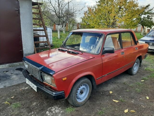 Червоний ВАЗ 2107, об'ємом двигуна 1.5 л та пробігом 35 тис. км за 561 $, фото 1 на Automoto.ua