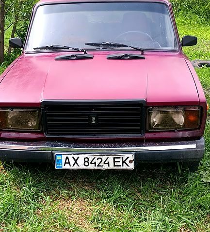 Красный ВАЗ 2107, объемом двигателя 1.5 л и пробегом 58 тыс. км за 550 $, фото 1 на Automoto.ua