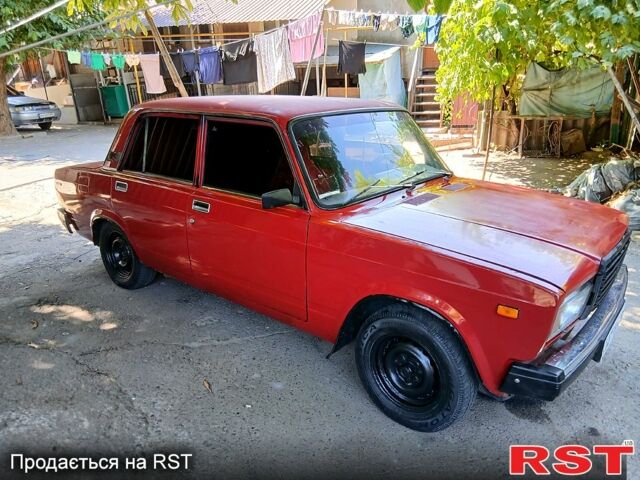 Красный ВАЗ 2107, объемом двигателя 1.5 л и пробегом 0 тыс. км за 650 $, фото 1 на Automoto.ua