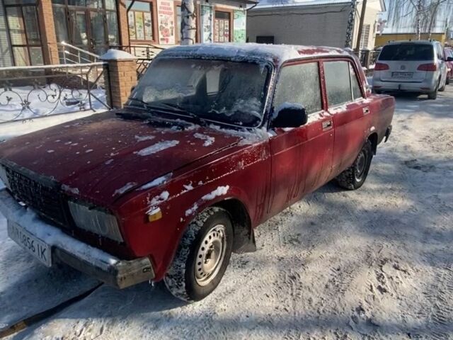 Красный ВАЗ 2107, объемом двигателя 1.6 л и пробегом 20 тыс. км за 814 $, фото 1 на Automoto.ua