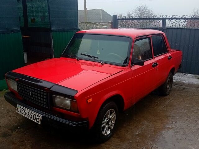 Червоний ВАЗ 2107, об'ємом двигуна 1.5 л та пробігом 2 тис. км за 550 $, фото 1 на Automoto.ua