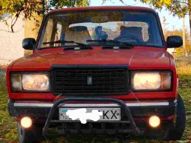Красный ВАЗ 2107, объемом двигателя 1 л и пробегом 74 тыс. км за 1500 $, фото 1 на Automoto.ua