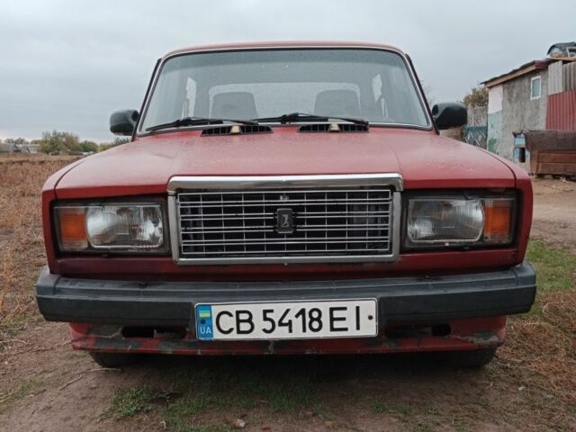 Красный ВАЗ 2107, объемом двигателя 1.5 л и пробегом 31 тыс. км за 336 $, фото 1 на Automoto.ua