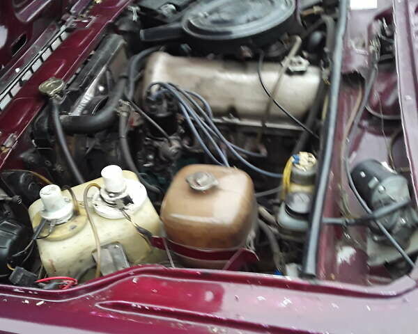 Красный ВАЗ 2107, объемом двигателя 1.6 л и пробегом 150 тыс. км за 1450 $, фото 1 на Automoto.ua