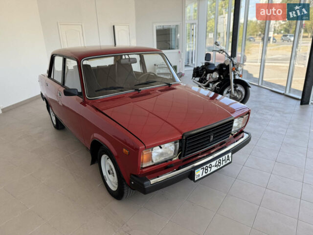Красный ВАЗ 2107, объемом двигателя 0 л и пробегом 98 тыс. км за 3500 $, фото 1 на Automoto.ua