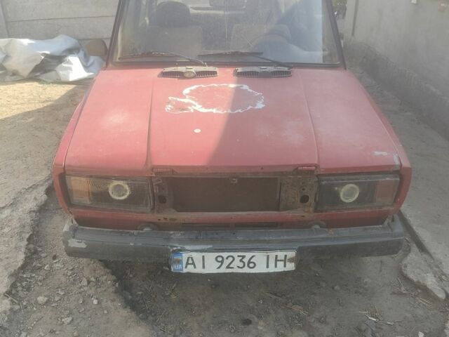 Червоний ВАЗ 2107, об'ємом двигуна 0 л та пробігом 256 тис. км за 302 $, фото 1 на Automoto.ua