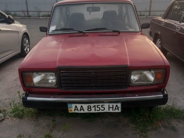 Красный ВАЗ 2107, объемом двигателя 1.6 л и пробегом 27 тыс. км за 1000 $, фото 1 на Automoto.ua