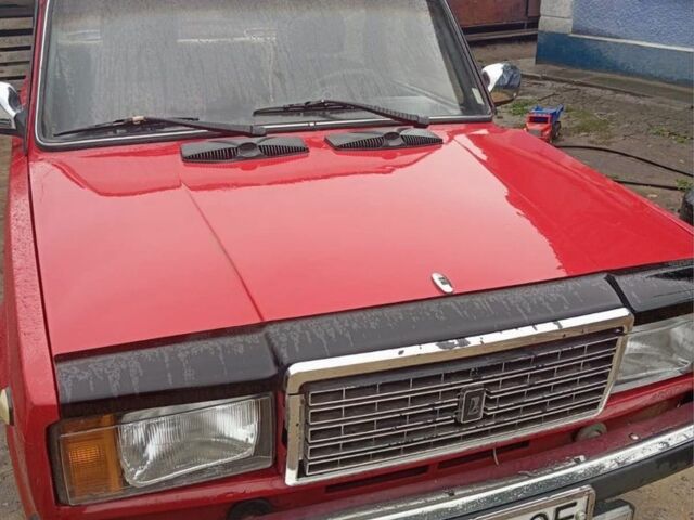 Червоний ВАЗ 2107, об'ємом двигуна 1.5 л та пробігом 300 тис. км за 950 $, фото 1 на Automoto.ua