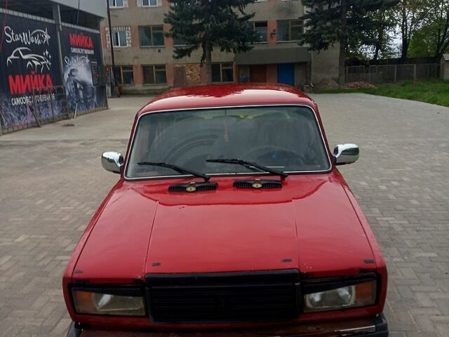 Красный ВАЗ 2107, объемом двигателя 1.5 л и пробегом 53 тыс. км за 700 $, фото 1 на Automoto.ua