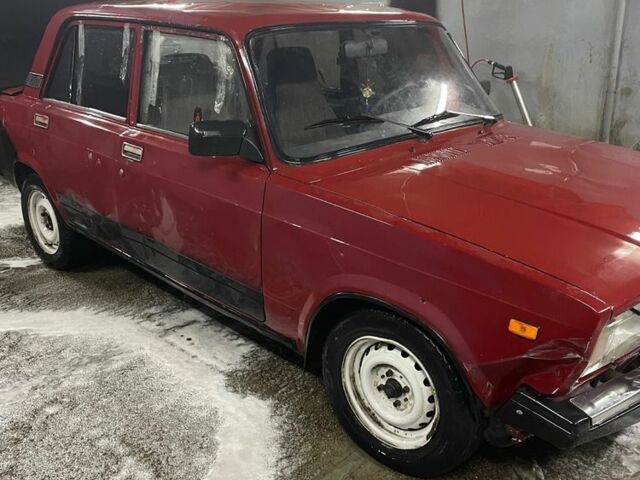 Червоний ВАЗ 2107, об'ємом двигуна 1.5 л та пробігом 84 тис. км за 268 $, фото 1 на Automoto.ua