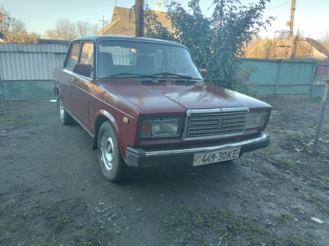 ВАЗ 2107 1997 в Тульчине на Automoto.ua Красный ВАЗ 2107, объемом двигателя 1.5 л и пробегом 250 тыс. км за 500 $, фото 1 на Automoto.ua