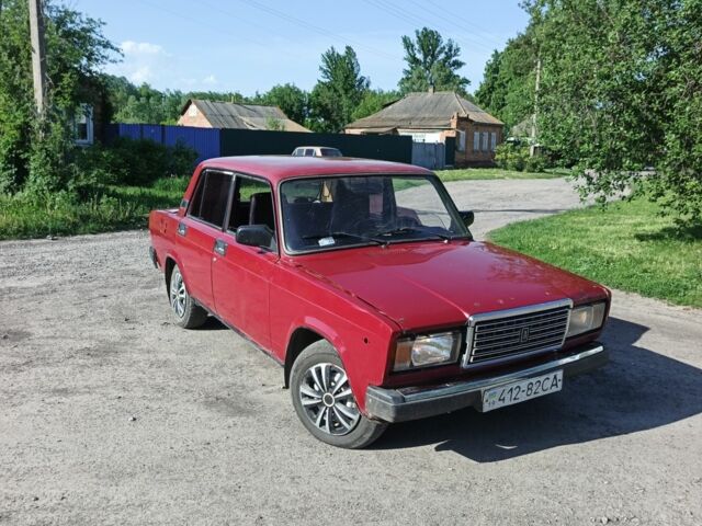 Червоний ВАЗ 2107, об'ємом двигуна 1.7 л та пробігом 1 тис. км за 500 $, фото 1 на Automoto.ua