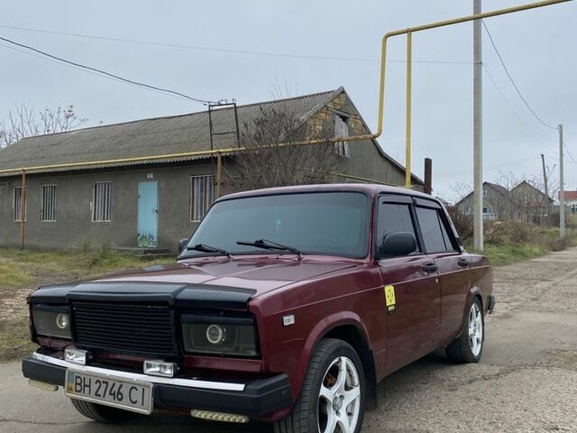 Червоний ВАЗ 2107, об'ємом двигуна 1.8 л та пробігом 100 тис. км за 1200 $, фото 1 на Automoto.ua