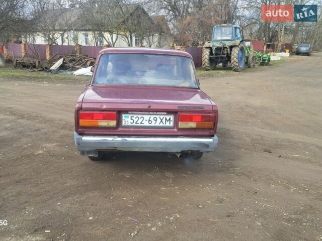 Красный ВАЗ 2107, объемом двигателя 1.5 л и пробегом 77 тыс. км за 360 $, фото 1 на Automoto.ua