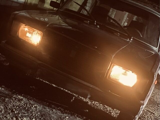 Червоний ВАЗ 2107, об'ємом двигуна 1.6 л та пробігом 75 тис. км за 450 $, фото 1 на Automoto.ua