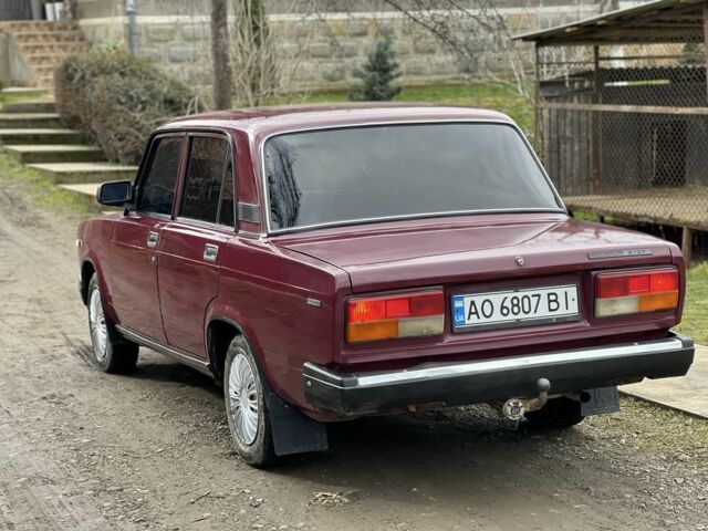 Червоний ВАЗ 2107, об'ємом двигуна 1.7 л та пробігом 33 тис. км за 950 $, фото 1 на Automoto.ua