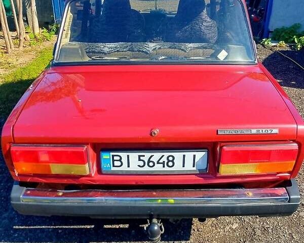 Красный ВАЗ 2107, объемом двигателя 1.5 л и пробегом 47 тыс. км за 1600 $, фото 1 на Automoto.ua