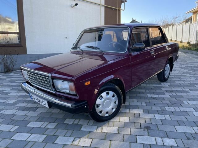 Червоний ВАЗ 2107, об'ємом двигуна 1.5 л та пробігом 89 тис. км за 1799 $, фото 1 на Automoto.ua