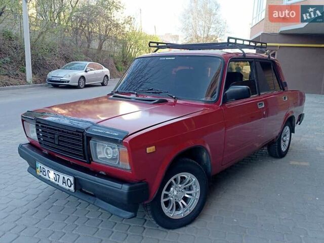 Красный ВАЗ 2107, объемом двигателя 1.6 л и пробегом 97 тыс. км за 1299 $, фото 1 на Automoto.ua