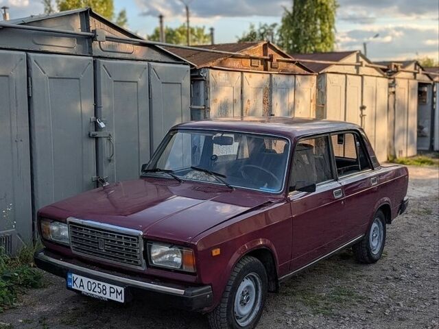 Червоний ВАЗ 2107, об'ємом двигуна 1.5 л та пробігом 71 тис. км за 1000 $, фото 1 на Automoto.ua