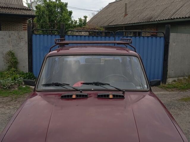 Червоний ВАЗ 2107, об'ємом двигуна 1.5 л та пробігом 200 тис. км за 950 $, фото 1 на Automoto.ua