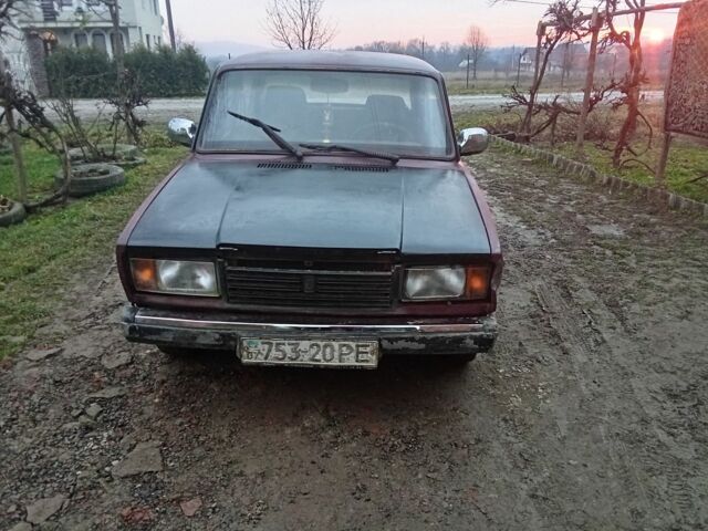 Червоний ВАЗ 2107, об'ємом двигуна 1.6 л та пробігом 100 тис. км за 320 $, фото 1 на Automoto.ua