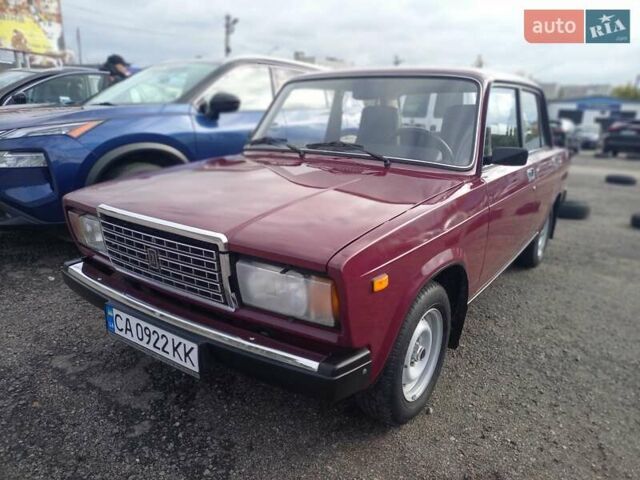 ВАЗ 2107 2003 в Черкассах на Automoto.ua Красный ВАЗ 2107, объемом двигателя 1.5 л и пробегом 22 тыс. км за 3350 $, фото 1 на Automoto.ua